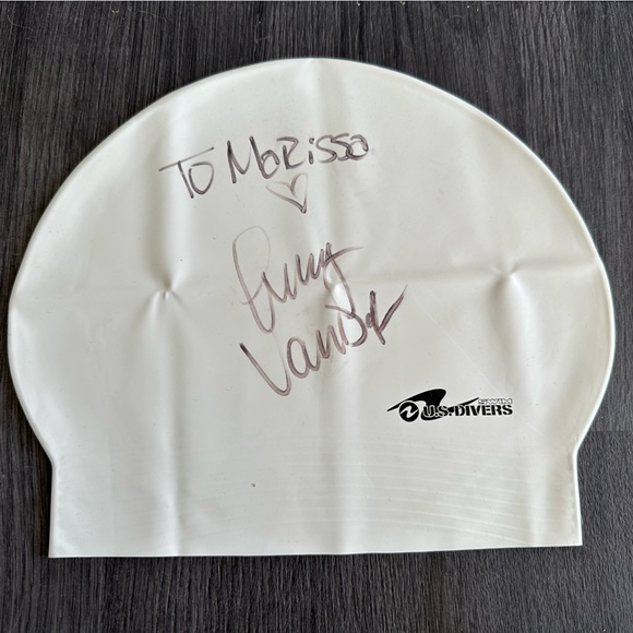 Peter Vanderkaay Olympic swimmer autographed swim cap - like new condition - Picture 1 of 2